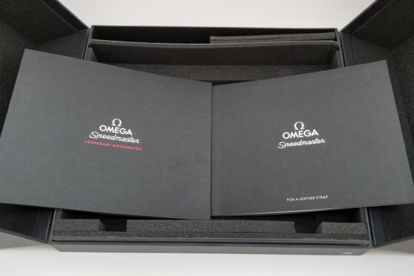 オメガ　スピードマスター　プロフェッショナル -OMEGA SPEEDMASTER PROFESSIONAL- 月面着陸45周年記念ボックス 冊子